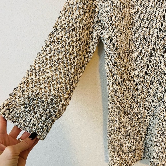 J.Jill Knit Neutral Colors Sweater size Medium - Picture 4 of 9
